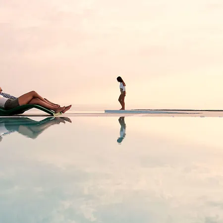 ホテル Alexandra Elegance Bridging Generations (adults Only) 5*